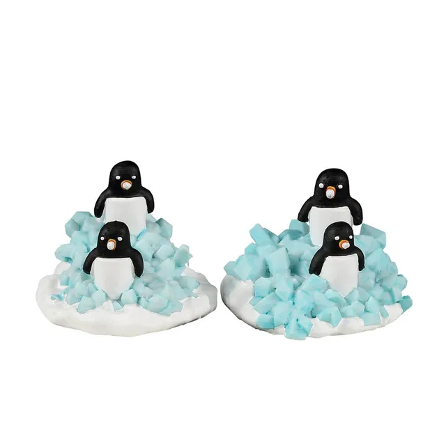 lemax-candy-penguin-colony-niedliche-pinguin-gruppe-f-r-weihnachtsd-rfer image 1