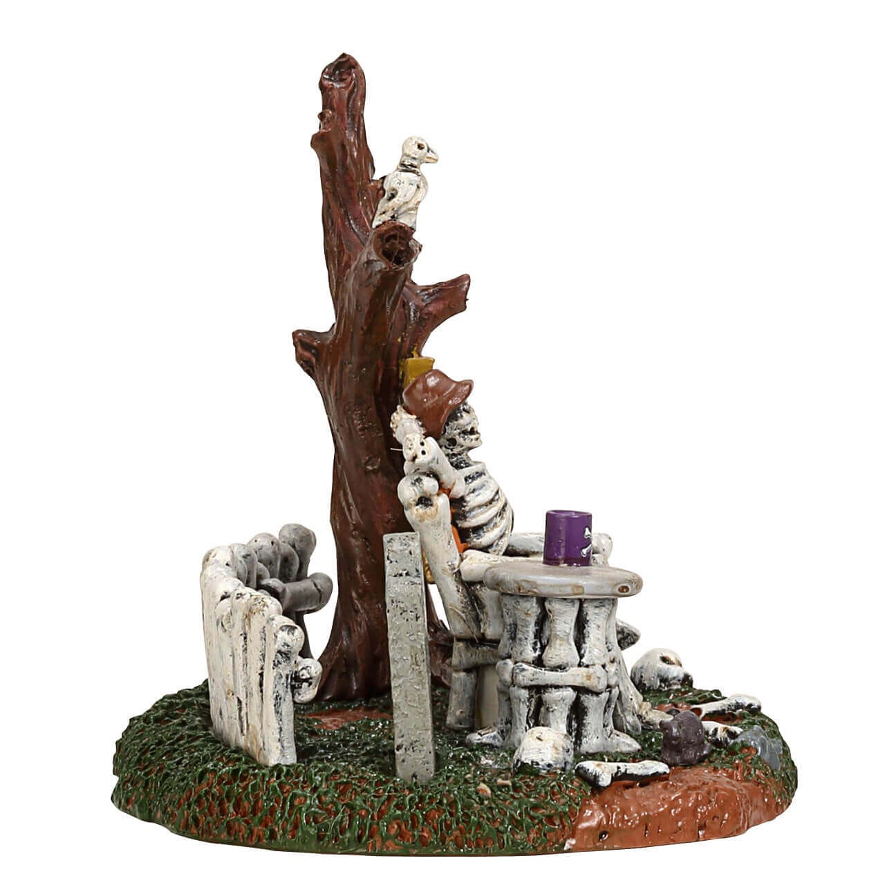 lemax-welcome-to-the-boneyard-spooky-town-szene image 3