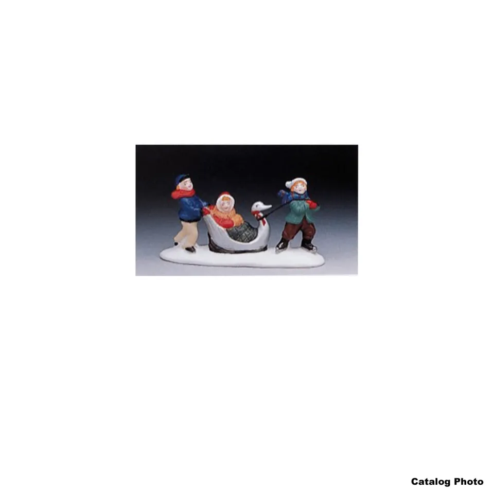 lemax-swanning-through-miniatur-szene image 1